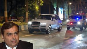 अंबानी फैमिली के पास है 9 लग्जरी Rolls-Royce Cullinan, कीमत सुन हैरान रह जाएंगे आप, VIDEO में देखिए काफिला 