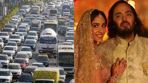 Anant Radhika Wedding: ट्रैफिक पुलिस ने जारी किया यातायात गाइडलाइंस, मुंबई वाहन चालकों के लिए जरूर बातें