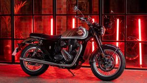 Independence Day Launch: इस स्वतंत्रता दिवस दिखेगा BSA Gold Star 650 का जलवा, रॉयल एनफील्ड को देगी कड़ी टक्कर