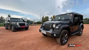 Mahindra 5-Door Thar Roxx Vs 3-Door Thar: जानिए कौन सी SUV आपके लिए है बेस्ट, किसमें है ज्यादा दम...