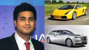 करोड़ों की कारें, एक ही छत के नीचे, देखें Anmol Ambani के Car Collection की झलक