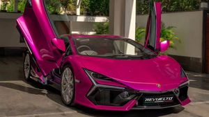 Lamborghini Revuelto: 10 करोड़ की पहली लेम्बो की भारत में हुई डिलीवरी, न अंबानी-न अडानी! फिर किसने खरीदी?