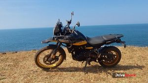 Royal Enfield Himalayan 450 के साथ अब और मजेदार होगी ऑफ-रोडिंग! इस खास अपडेट के साथ हुई लॉन्च, जानें कीमत