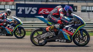 TVS की बाइक और स्कूटरों को जमकर खरीद रहे हैं भारत और विदेश के लोग, बिक्री आंकड़े देखकर चौंक जायेंगे... 