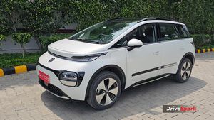 MG Windsor EV की डिलीवरी शुरू, सिर्फ इतने में मिल रही है 332km रेंज वाली ये नई इलेक्ट्रिक कार