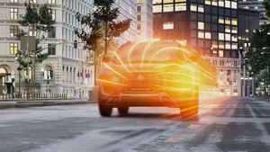 2025 Nissan Magnite Facelift लॉन्च से पहले आई नजर, तस्वीरों में देखिए पहले से कितनी बदली 