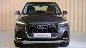 पैनोरमिक सनरूफ और ADAS सेफ्टी के साथ 250 KMPH की स्पीड, ऑडी की इस लग्जरी SUV को देख हो जाएंगे दीवाने