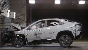 कम बजट में चाहिए 5-स्टार सेफ्टी? टेंशन फ्री होकर खरीदें ये 5 Electric Cars, कीमत मात्र 9.99 लाख से शुरू