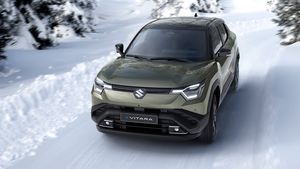 Suzuki E Vitara: बेहतरीन रेंज और एडवांस सेफ्टी फीचर्स! आ गई सुजुकी की पहली Electric Car