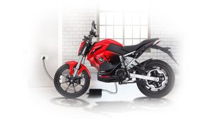 150 KM रेंज, तेज रफ्तार और मिनटों में चार्जिंग! ये हैं देश की सबसे सस्ती ई-बाइक्स; कीमत 1.20 लाख से शुरू 