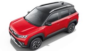 25 Km माइलेज, 360° कैमरा और सनरूफ; इस सस्ती SUV के पीछे पड़े ग्राहक, केवल 8.34 लाख है शुरुआती कीमत