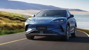 11 एयरबैग और एडवांस ADAS जैसे सेफ्टी फीचर्स; इस लग्जरी SUV को मिल रही है खूब बुकिंग, जानें प्राइस और फीचर्स