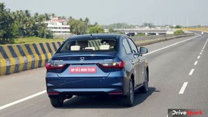 19.46km माइलेज और 6 एयरबैग; ये है भारत की सबसे सस्ती ADAS Safety वाली Car, कीमत 10 लाख रुपये से भी कम