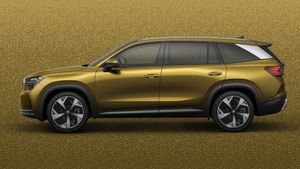 9 एयरबैग, 360 डिग्री कैमरा और ADAS; मार्केट में अपना सिक्का जमाने आ गई ये SUV, कीमत जान लीजिए