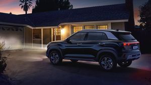 एक बार टैंक फुल कराने पर कितने किलोमीटर दौड़ेगी Hyundai Creta? खरीदने से पहले जानें माइलेज की असलियत