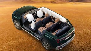 20 Km माइलेज, सनरूफ और 6 एयरबैग! अब वायरलेस कनेक्टिविटी के साथ आएगी ये SUV; फैमिली के लिए बेस्ट