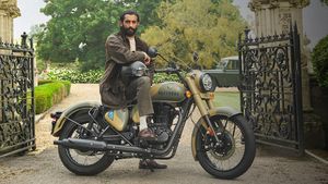 350cc इंजन, क्लासिक लुक और रुतबेदार राइडिंग! दनादन बिक रही Royal Enfield की ये बाइक, कीमत 2 लाख से कम