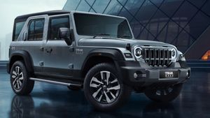 4x4 इंजन, 6 एयरबैग और ADAS सेफ्टी; इस ऑफरोड SUV को दनादन खरीद रहे ग्राहक; कीमत मात्र 11.50 लाख से शुरू