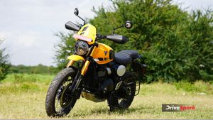 Triumph Scrambler 400 XC Review: मार्केट में आई नई स्क्रैंबलर, सॉलिड डिजाइन के साथ फीचर्स में भी अव्वल