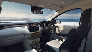 मात्र 5.76 लाख में घर लाएं देश की सबसे सस्ती 7-सीटर MPV, बेस वेरिएंट में भी है 6 एयरबैग; माइलेज 20 KMPL