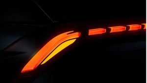 तैयार रहिए! कल मार्केट में धमाकेदार एंट्री मारेगी Maruti की ये SUV, कीमत भी 10 लाख से कम