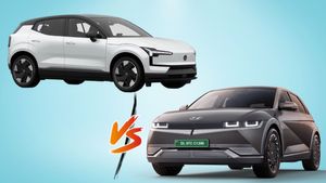 Volvo EX30 vs Hyundai Ioniq 5: किस Premium EV को खरीदने में है समझदारी? तुरंत जान लीजिए 