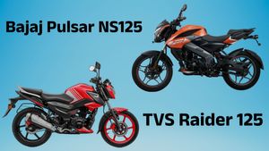 TVS Raider 125 Vs Bajaj Pulsar NS125: GST Cut के बाद युवाओं के लिए कौन-सी बाइक है बेस्ट? मिनटों में जानें अंतर