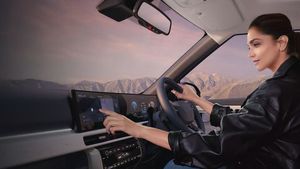 26 KM माइलेज, 6 एयरबैग और सनरूफ; Tata Nexon से बेस्ट हैं ये तीन सस्ती SUV? कीमत मात्र ₹7.37 लाख से शुरू