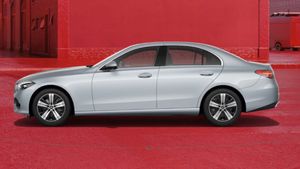 अमीरो की पहली पसंद Mercedes-Benz में आई बड़ी खराबी, 149 गाड़ियां रिकॉल, जानें कौन-कौन से मॉडल लिस्ट में शामिल