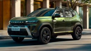 नई Renault Duster 17 मार्च को होगी लॉन्च, मिलेगी 1000Km रेंज वाली हाइब्रिड टेक्नोलॉजी