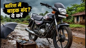 IMD का ऑरेंज अलर्ट: बारिश में 100cc बाइक बंद न हो, इसके लिए तुरंत करें ये 5 जरूरी बदलाव