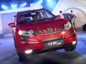 Mahihndra Launched XUV 500 Mahihndra Launched XUV 500