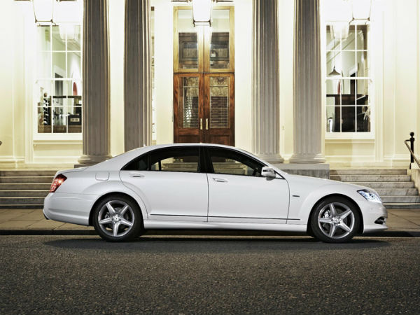 Amitabh Bachchan's Car Collection | अमिताभ बच्‍चन बिग बी का शानदार कार कलेक्‍शन