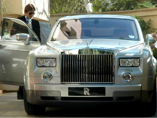 Amitabh Bachchan's Car Collection | अमिताभ बच्‍चन बिग बी का शानदार कार कलेक्‍शन