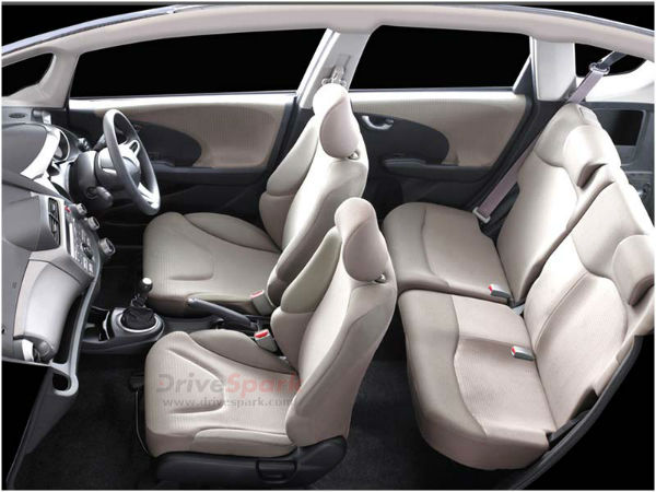 होंडा जैज का इंटीरियर 