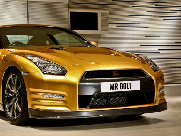 उसैन बोल्‍ट की गोल्‍ड प्‍लेटेड कार निसान जीटी-आर 