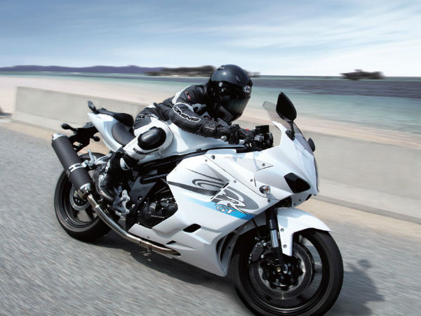 ह्योसंग जीटी 650 आर 