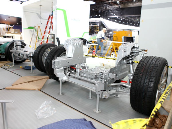 डेट्रॉइट ऑटो शो की तैयारी जोरों पर