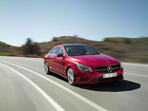 मर्सडीज बेंज सीएलए 250 पेश