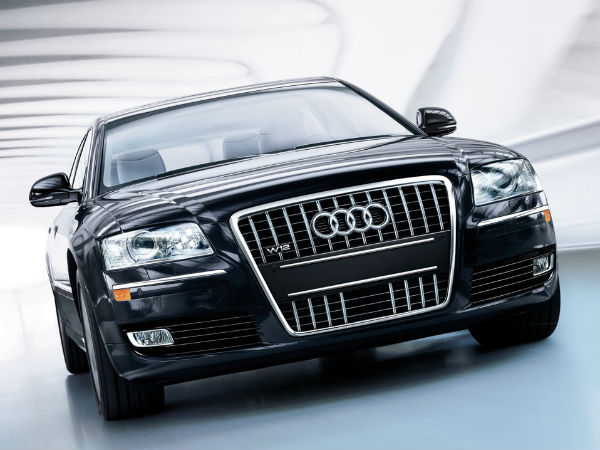 ऑडी ने लखनऊ में शुरू किया शोरूम