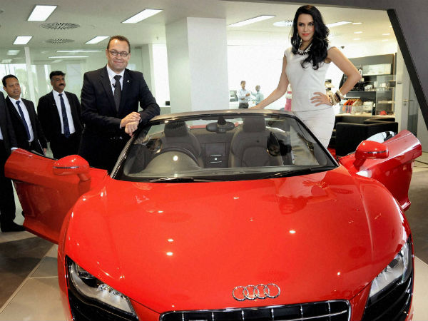 ऑडी ने लखनऊ में शुरू किया शोरूम