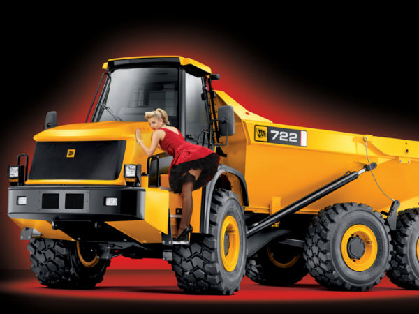 जेसीबी का हॉट कैलेंडर 