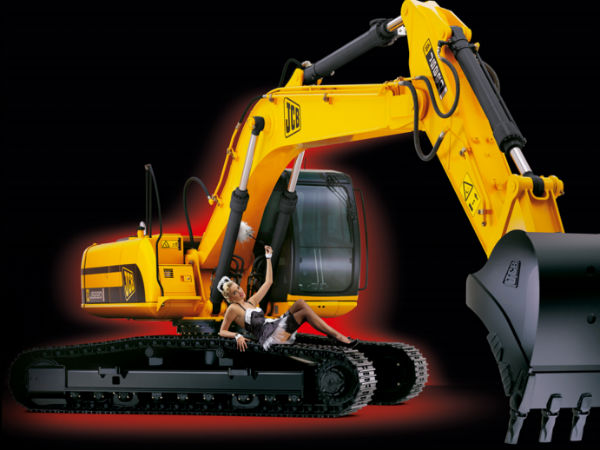 जेसीबी का हॉट कैलेंडर 