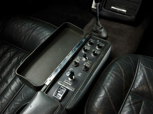 क्‍या आप बनना चाहतें हैं जेम्‍स बांड के कार के मालिक