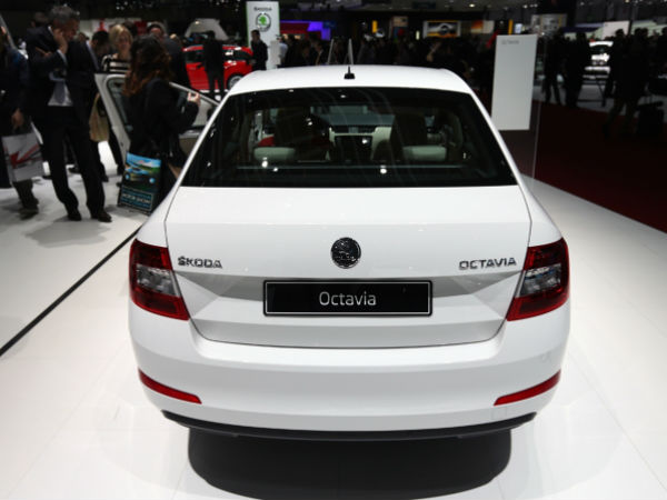  स्‍कोडा ने पेश किया ऑक्‍टेविया का नया अवतार 