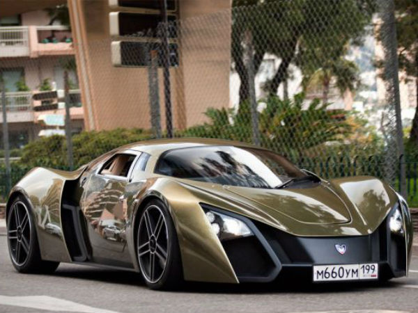 फाइटर जेट जैसी बनी इन कारों को देख हैरान हो जायेंगे 