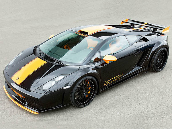 फाइटर जेट जैसी बनी इन कारों को देख हैरान हो जायेंगे 