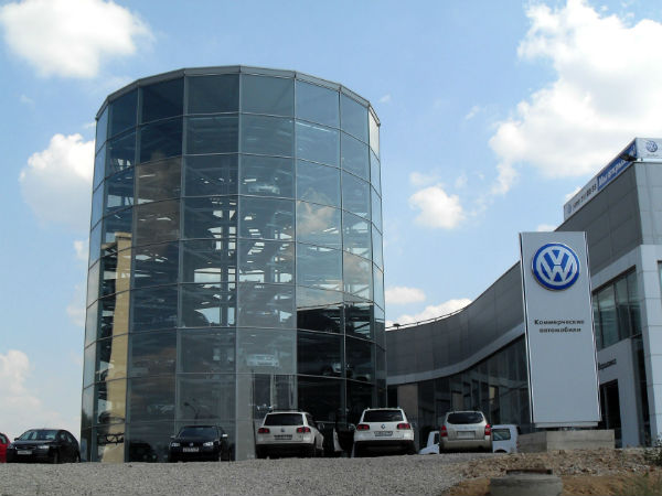 इस कार पार्किंग टॉवर को देख आपके होश उड़ जायेंगे इस कार पार्किंग टॉवर को देख आपके होश उड़ जायेंगे