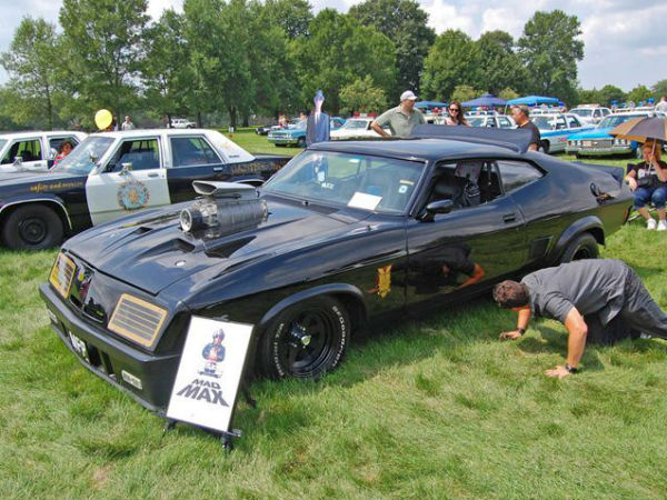 हॉलीवुड फिल्‍मों की टॉप 5 कारें 