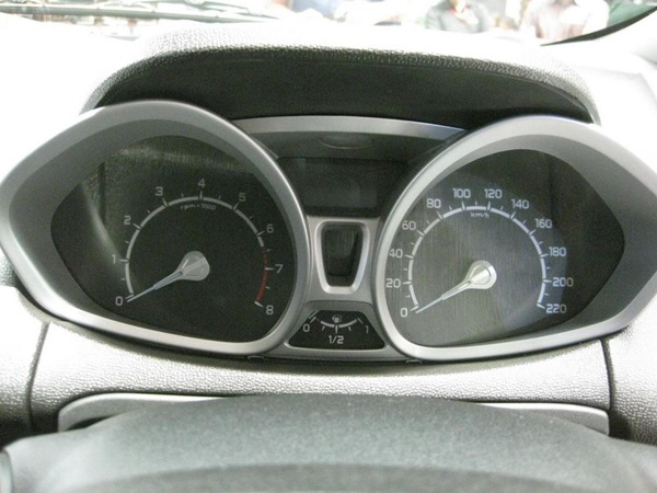 फोर्ड ने पब्लिक में पेश किया इकोस्‍पोर्ट 